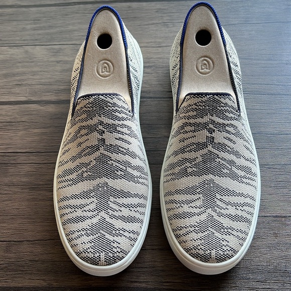 Worn Once Rothy’s Maritime Tiger Sneakers! - Picture 13 of 13